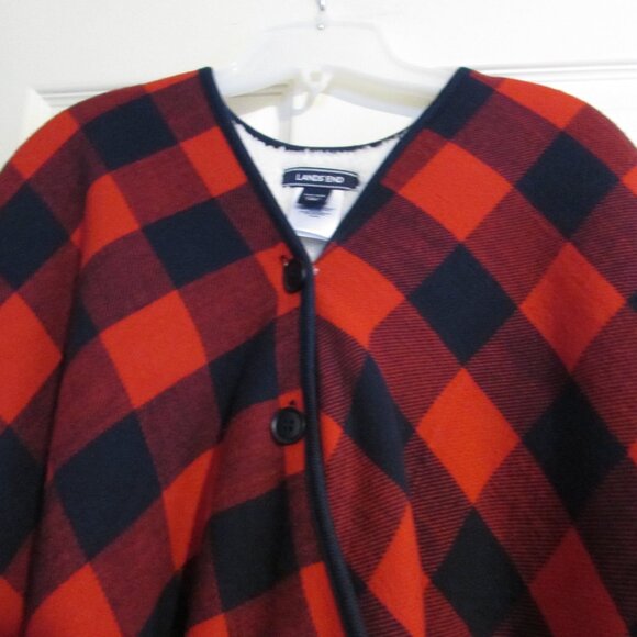 Lands End Buffalo Print Sherpa Fleece Lined Pancho Jacket Red Black One Size - Picture 3 of 5